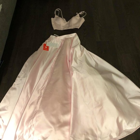 Prom / Bridesmaid DRESS - Picture 2 of 2